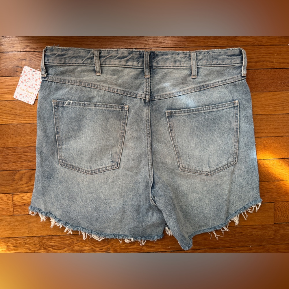 Free People above & beyond denim shorts size 31 - Picture 6 of 6